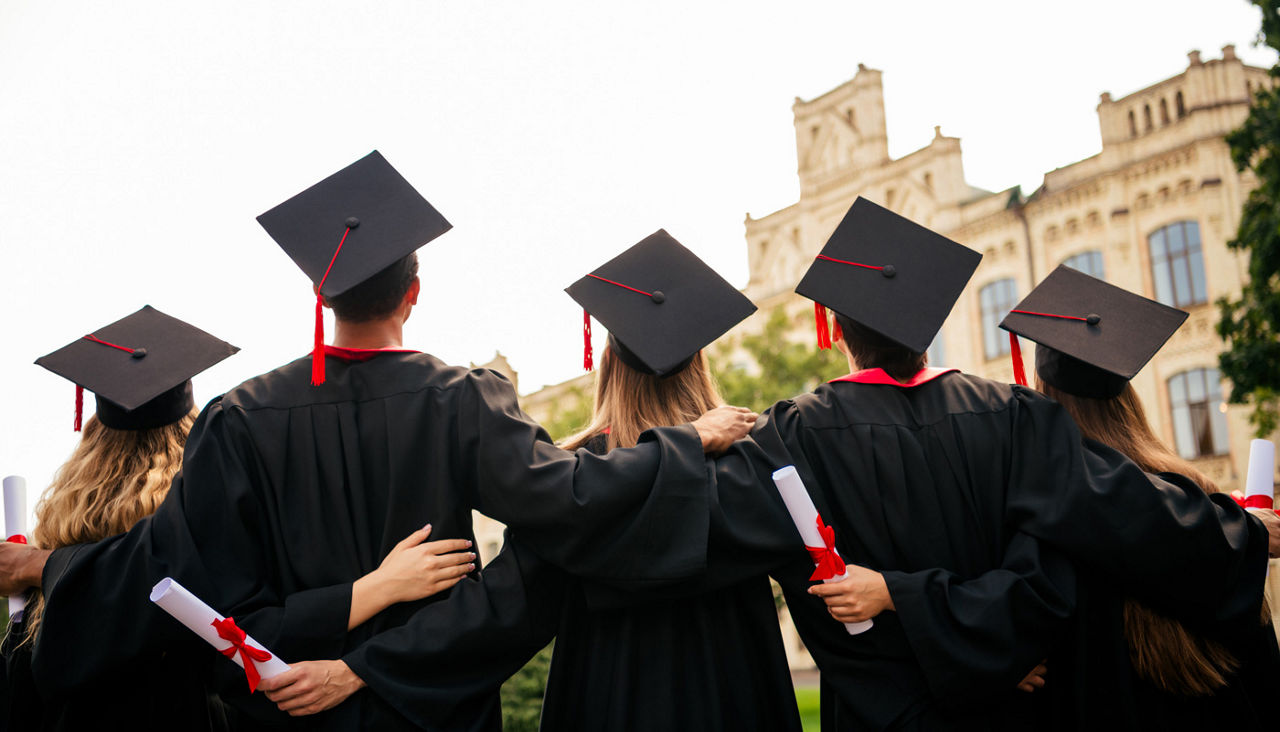 rear image of university graduates 