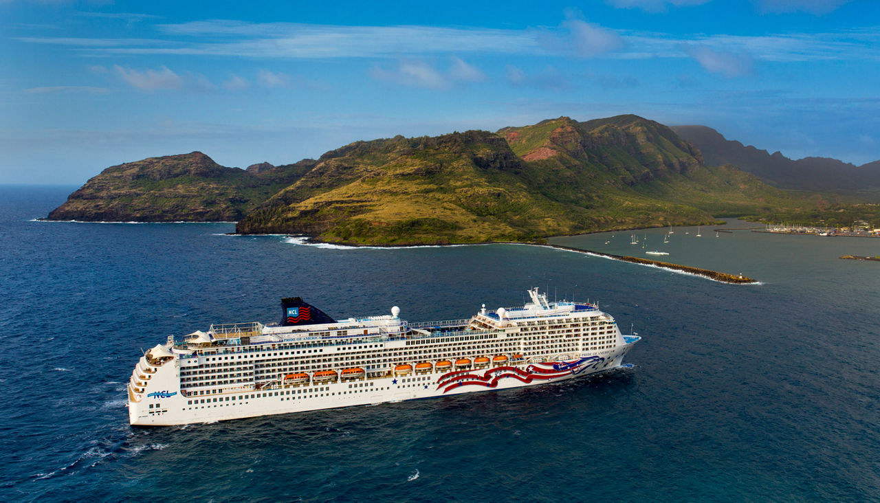 NCL Cruise Line, Pride of America, Nawiliwili, Kauai, Hawaii