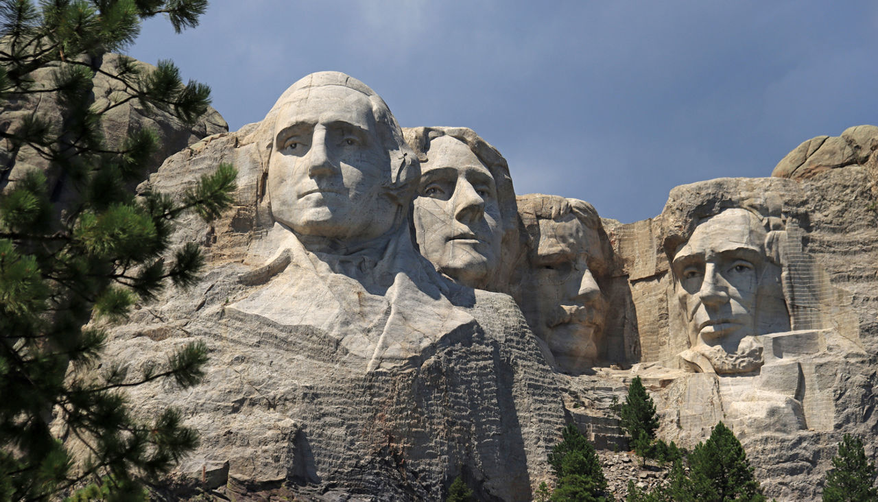 Sculptures of four United States presidents in Mount Rushmore National Memorial