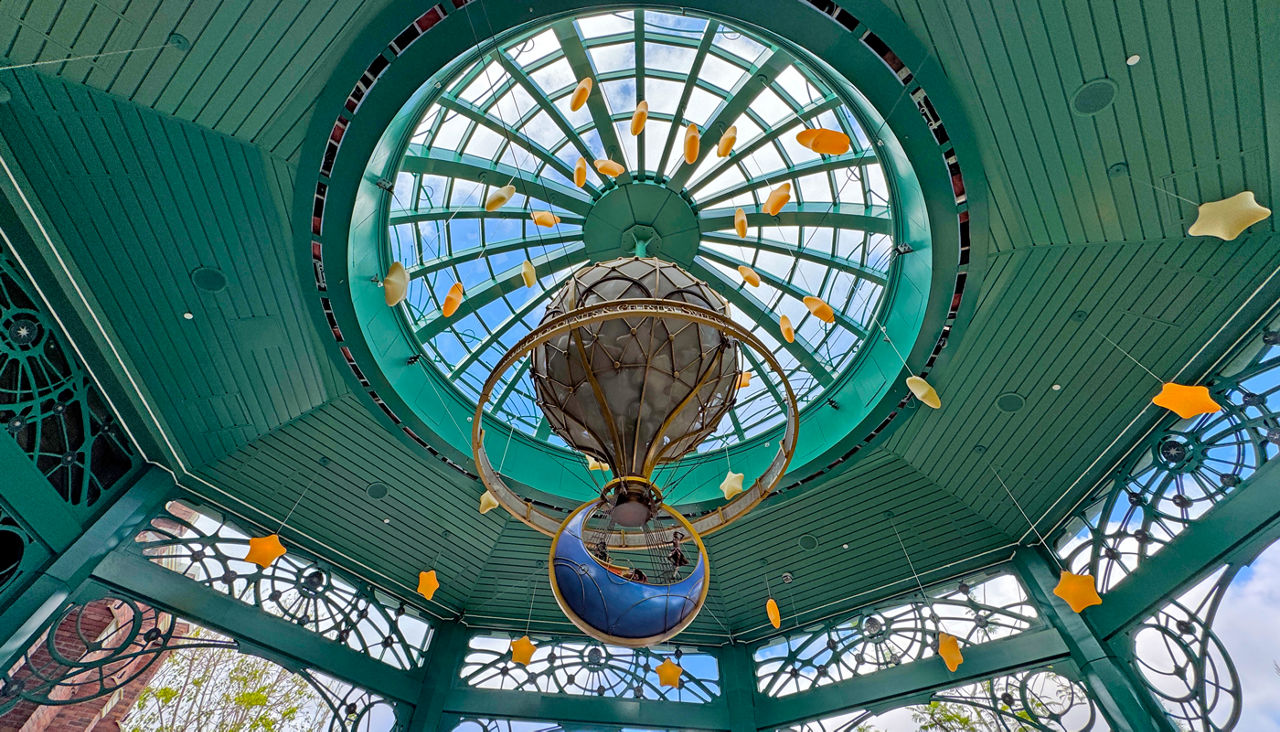 One of the ceilings in Celestial Park of Epic Universe