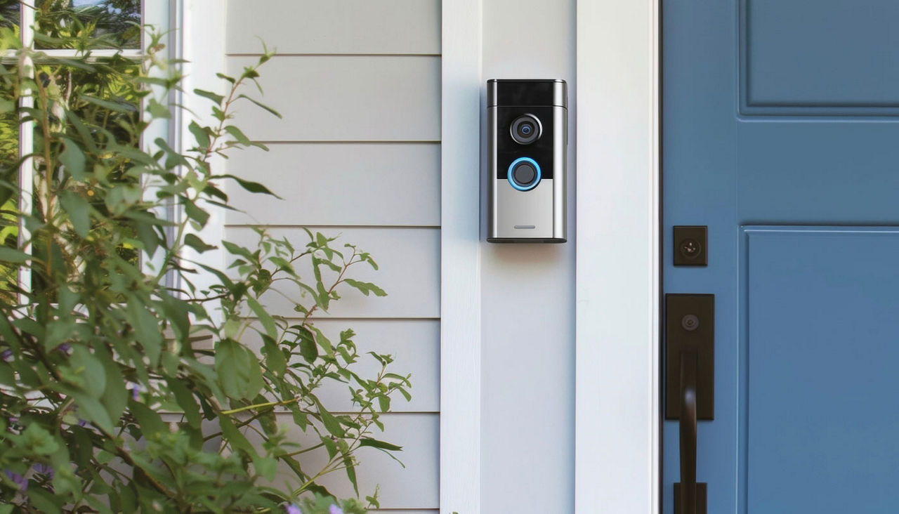 Front door with smart doorbell and its built-in camera