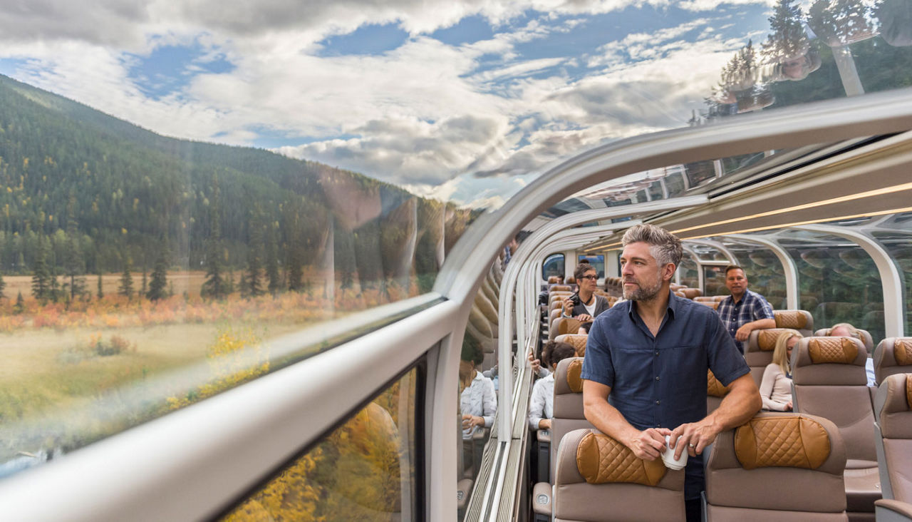Gold Leaf service luxury train