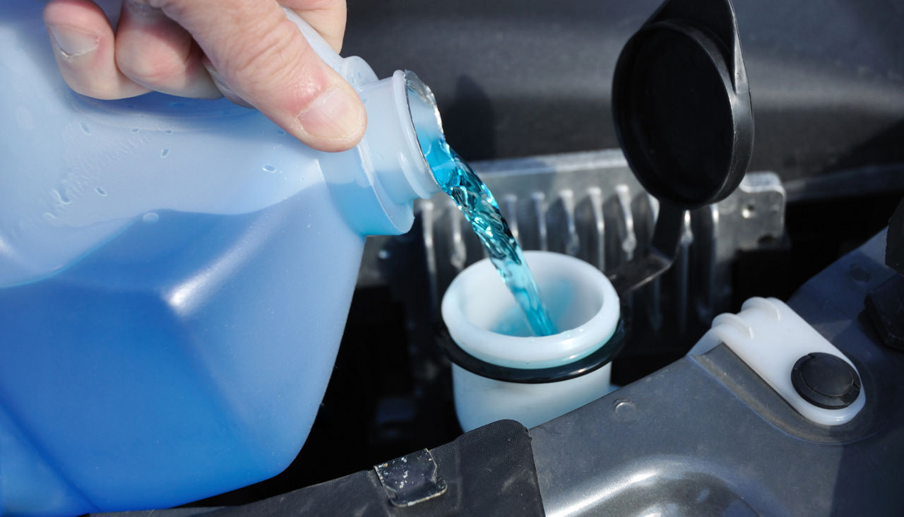 Filling the Windshield Washer Fluid 