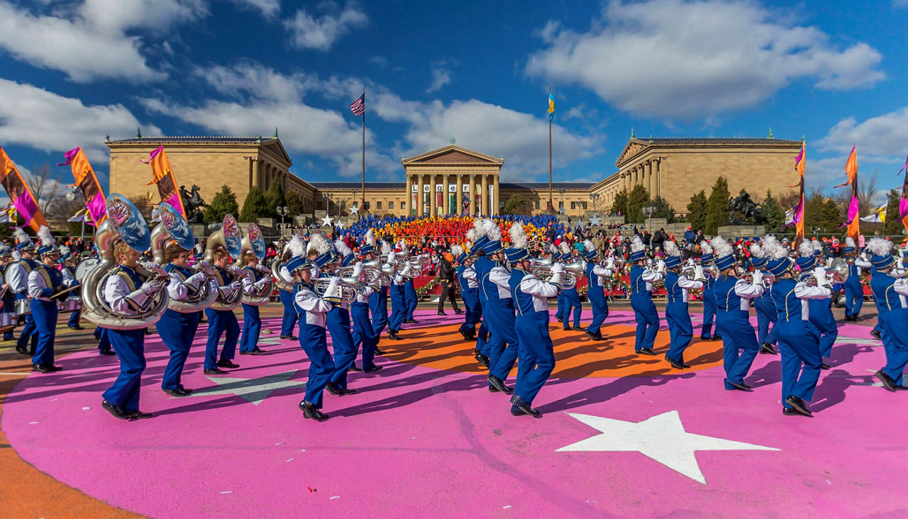 6abc Dunkin' Thanksgiving Day Parade – Philadelphia, PA