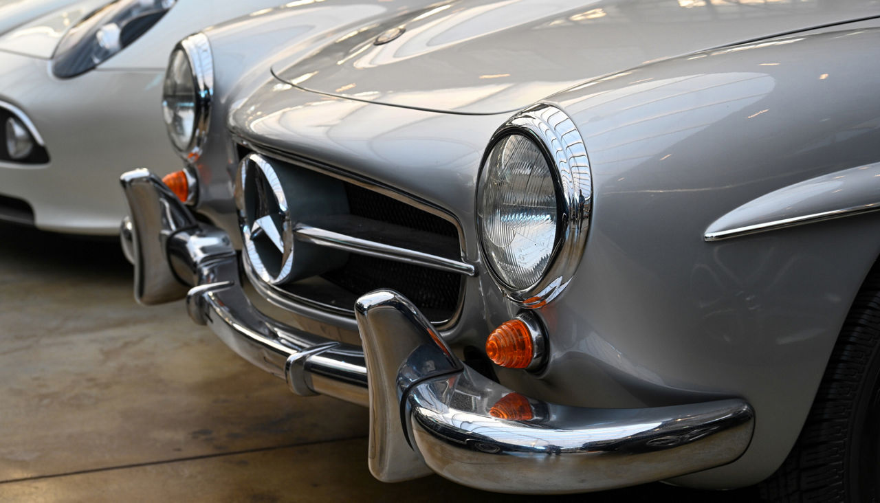 Detailed front view of a silver Mercedes-Benz 190 SL