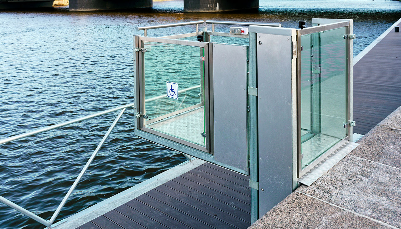 Lift in the yacht harbor for wheelchair users.