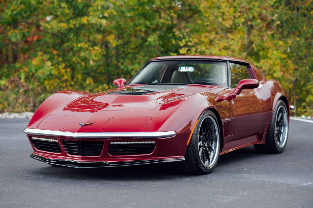 Third generation Corvette.  Nice.