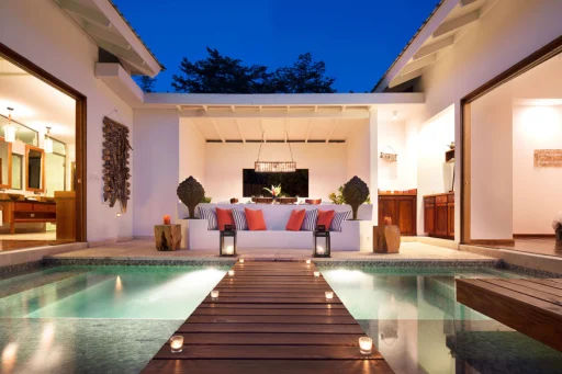 Hotel Property Pool