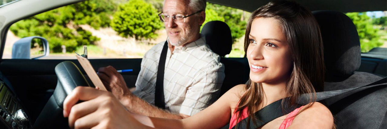 Drivers Ed for Teens and Refresher Courses for Seniors at AAA Driving School in St. Louis Park MN