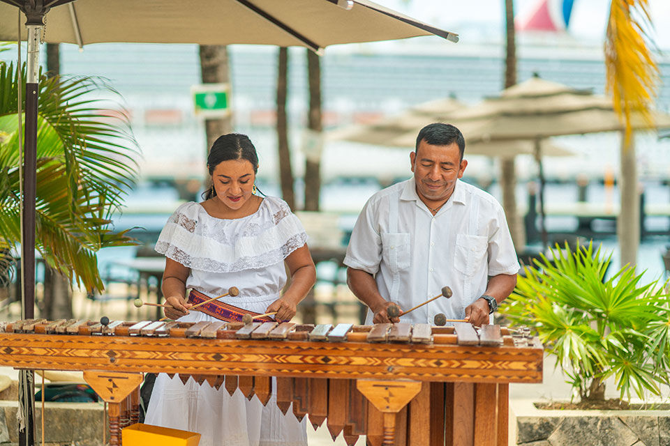 Carnival cruise line. Mexico.
