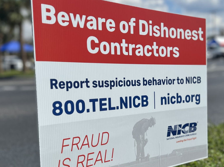 fraud alert sign 