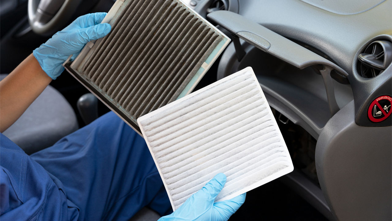 Clean and dirty cabin pollen air filter for a car