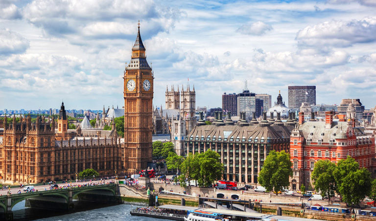 London city skyline with Big Ben.