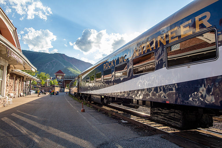 Rocky Mountaineer, Rockies to the Red Rocks Glenwood Springs getaway, 3 nights
